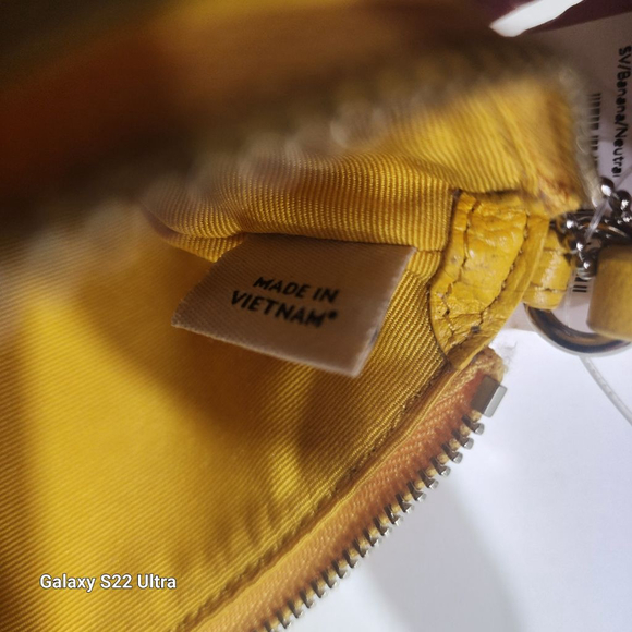 Coach Yellow Leather & Shearling Wristlet. New with tags - Picture 6 of 7
